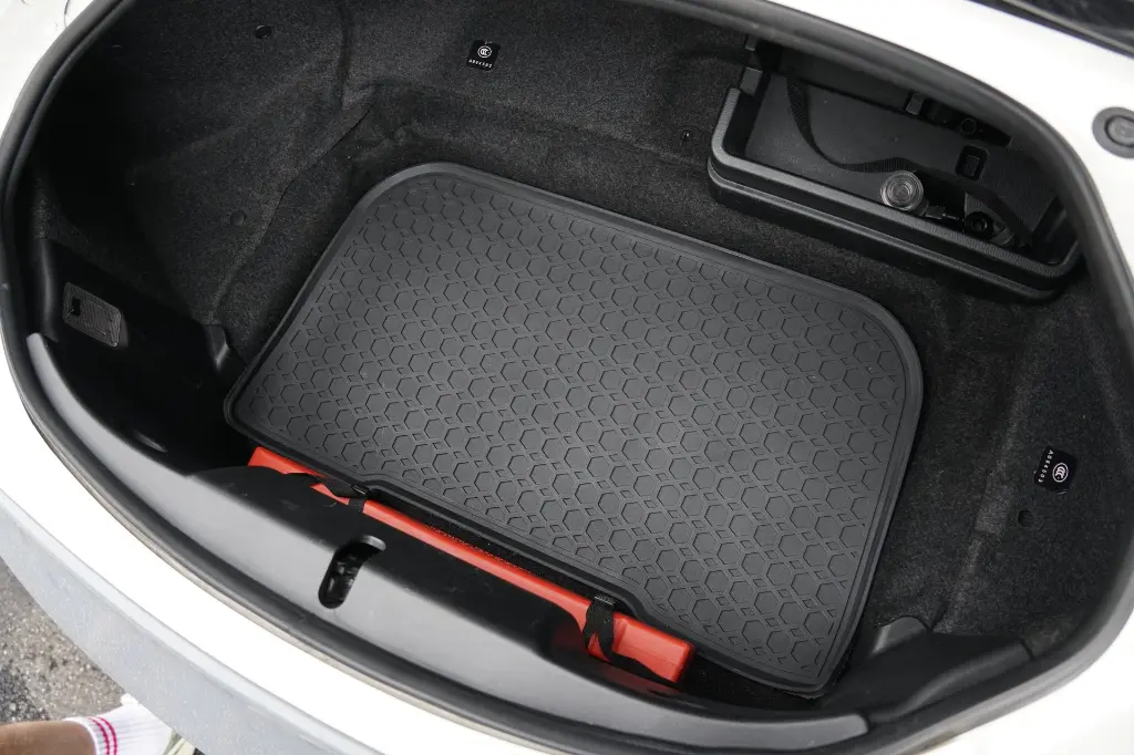 ZJH00323.webp