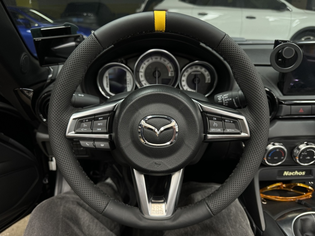 Leather Steering Wheel 330 mm (Type 6) For Miata ND