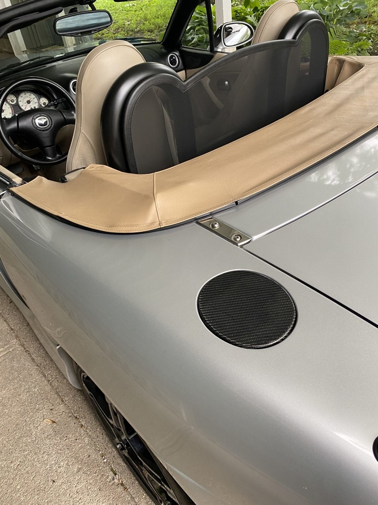 Gas Lid Cover For Miata NB | OMG Roadster