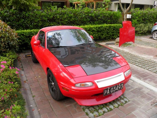 [CM-HD3-NA-DC] Dry Carbon OEM hood For Miata NA