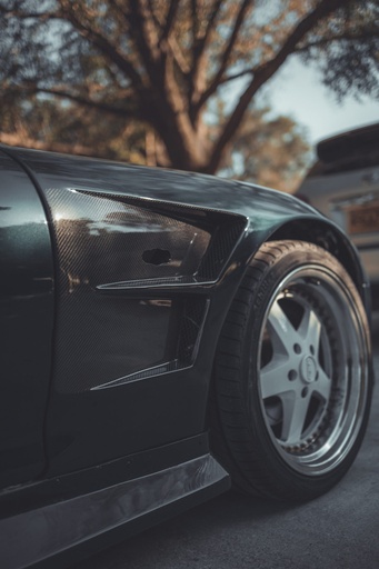 BN-Sports Style +30mm Style Front Fenders For RX-7 FD