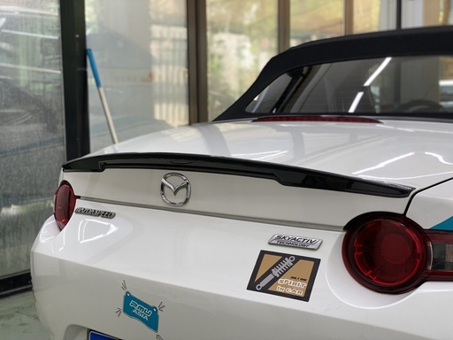 [CM-TS14-ND-C] Dry Carbon Subtle Trunk Spoiler For Miata ND